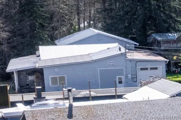 4 of 10 - 3514 Brittain Blvd, Whiskey Creek, BC