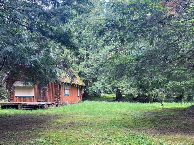 3 of 33 - 2191 Renfrew Rd, Shawnigan Lake, BC