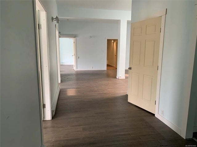 3 of 34 - 489 Wallace St, Nanaimo, BC