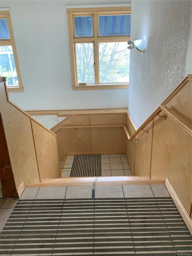 4 of 34 - 489 Wallace St, Nanaimo, BC