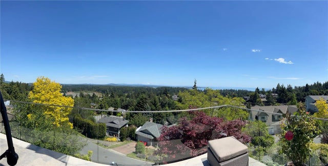 1 of 13 - 3358 Haida Dr, Colwood, BC