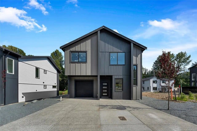 2 of 36 - 114 Plante Cres, Lake Cowichan, BC