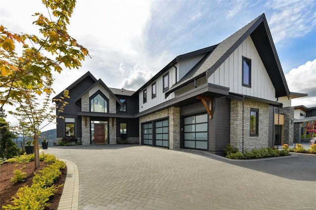 1 of 98 - 2025 Pinehurst Terr, Langford, BC