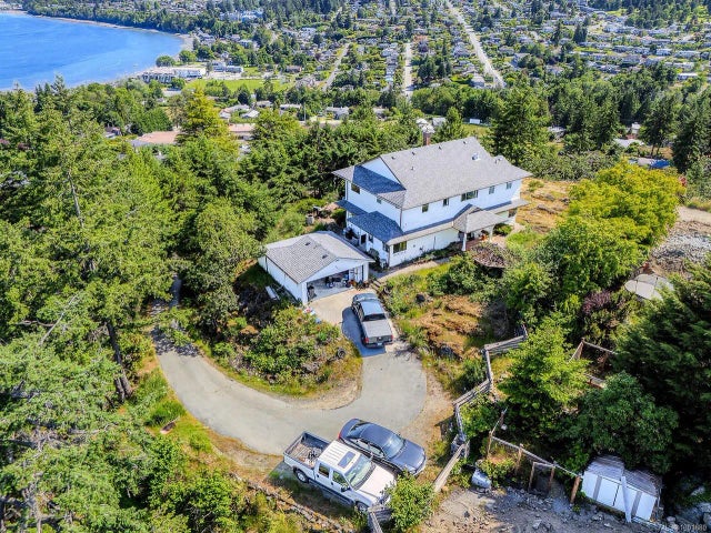 1 of 32 - 1573 Scarlet Hill Rd, Nanaimo, BC