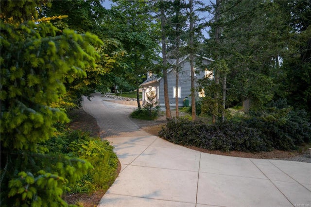 5 of 57 - 8401 Lochside Dr, Central Saanich, BC