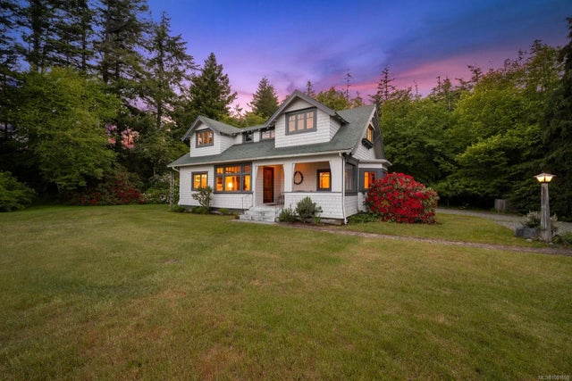 2 of 99 - 965 Balmoral Rd, Comox, BC