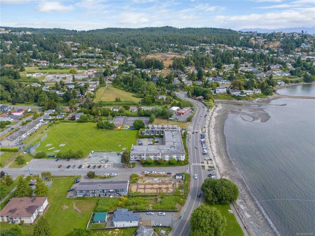 2 of 52 - 2815 Departure Bay Rd 213, Nanaimo, BC