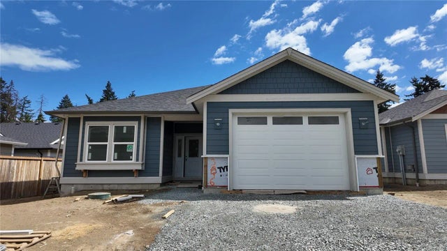 1 of 18 - 3046 Abbott Pl, Chemainus, BC