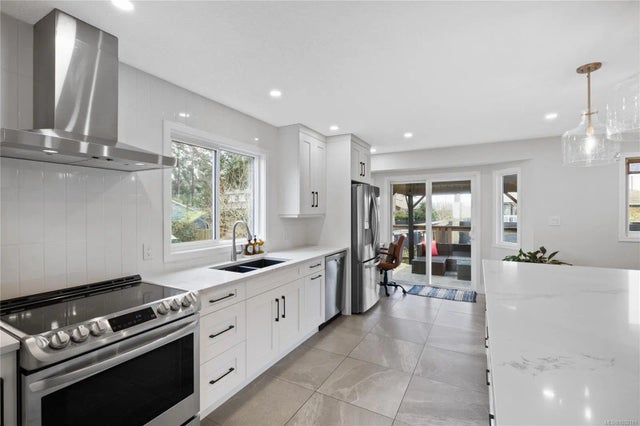 4 of 51 - 1401 Pilot Way, Nanoose Bay, BC