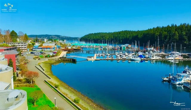 2 of 32 - 566 Stewart Ave 201, Nanaimo, BC