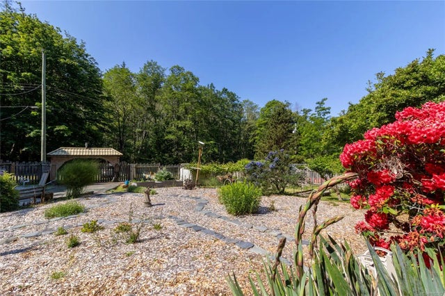 3 of 66 - 2610 Crowsnest Dr, Pender Island, BC