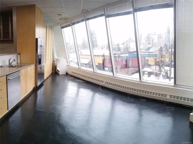 3 of 3 - 256 Wallace St 320, Nanaimo, BC