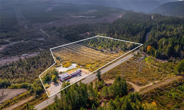 2 of 28 - 3910 Alberni Hwy, Whiskey Creek, BC