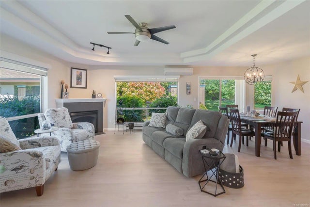 3 of 29 - 310 Pym St N 18, Parksville, BC