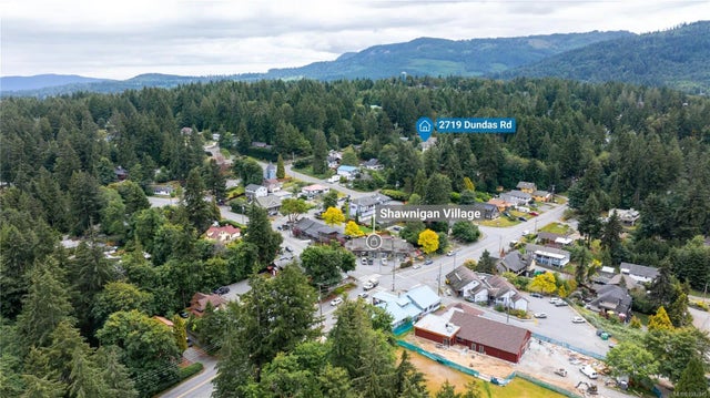 1 of 37 - 2719 Dundas Rd, Shawnigan Lake, BC