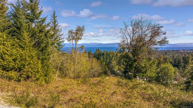 4 of 24 - 5000 Broad Ridge Pl, Lantzville, BC
