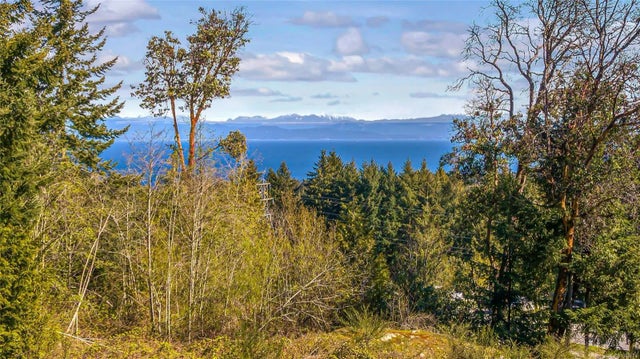 5 of 24 - 5000 Broad Ridge Pl, Lantzville, BC