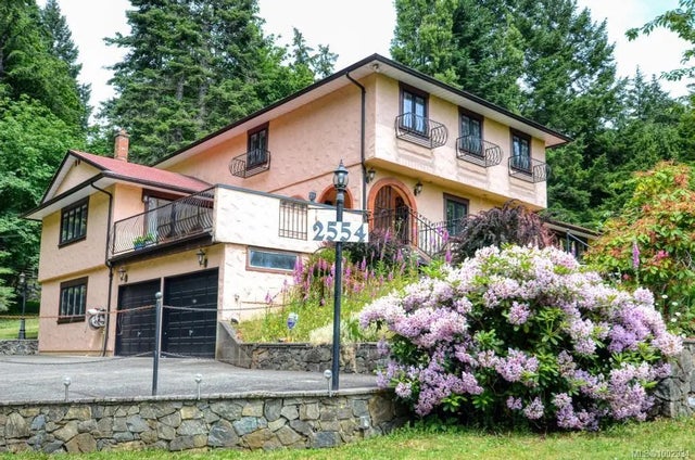 1 of 55 - 2554 Bukin Dr E, Highlands, BC