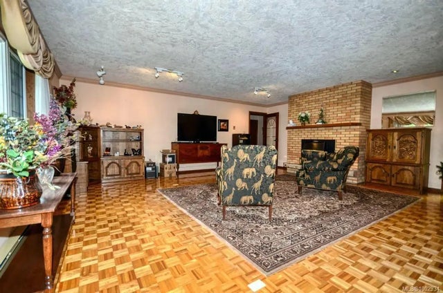 3 of 55 - 2554 Bukin Dr E, Highlands, BC