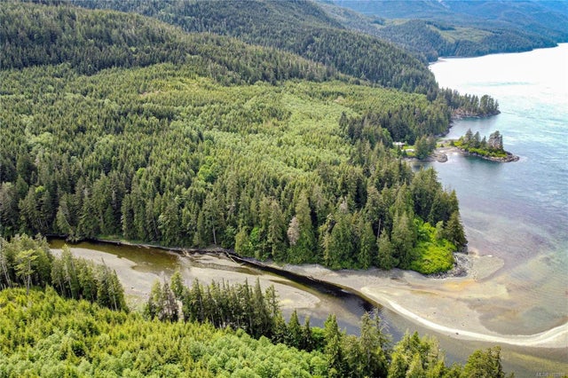 2 of 60 - 0 Humpback Bay, Sayward, BC