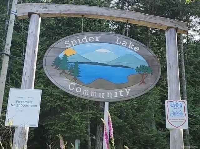 2 of 38 - 1075 Spider Lake Rd, Qualicum Beach, BC