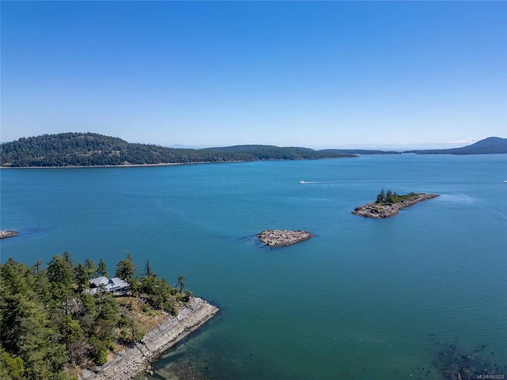 4308 Clam Bay Rd, Pender Island