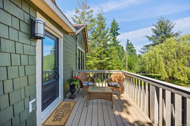 3 of 70 - 3838/3836 Royston Rd, Royston, BC