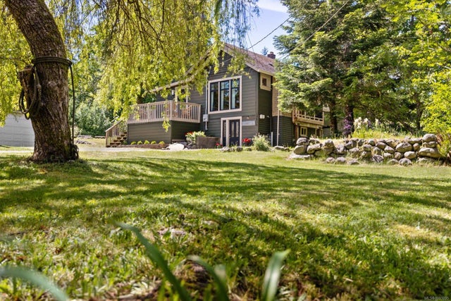 5 of 70 - 3838/3836 Royston Rd, Royston, BC