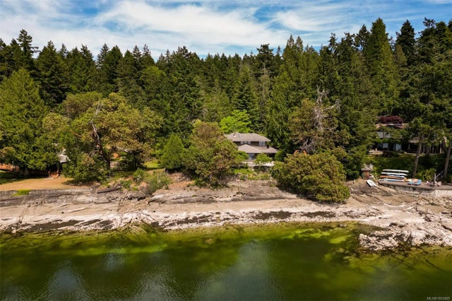 3 of 69 - 114 Arbutus Rd, Salt Spring, BC