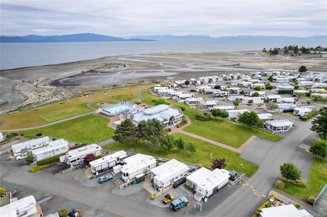 3 of 54 - 200 Corfield St 302, Parksville, BC