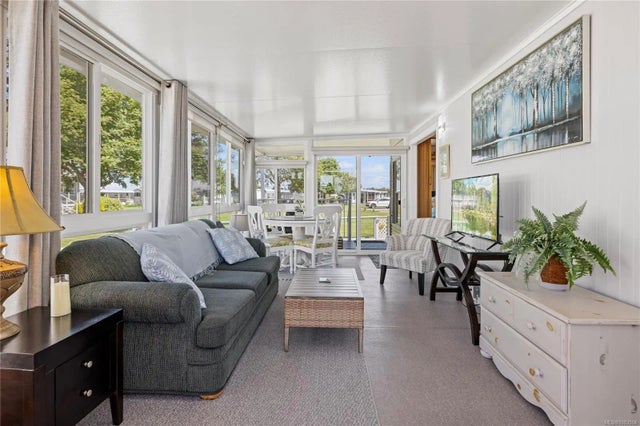 4 of 54 - 200 Corfield St 302, Parksville, BC