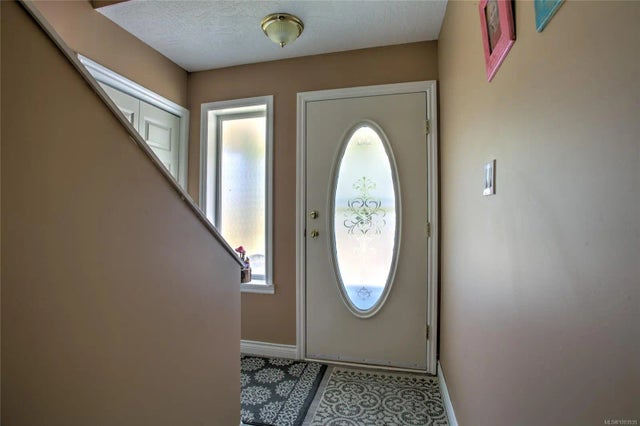 4 of 37 - 504 Johel Cres, Lake Cowichan, BC