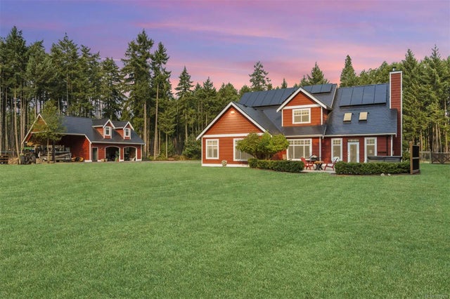 1 of 43 - 838 Rivers Edge Dr, Nanoose Bay, BC