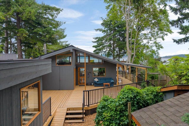 2 of 49 - 196 Captain Morgans Blvd, Protection Island, BC