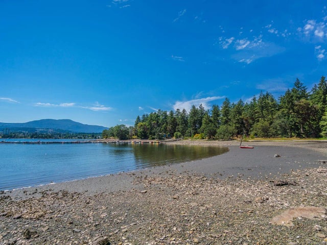 3 of 27 - 137 Pirates Lane, Protection Island, BC