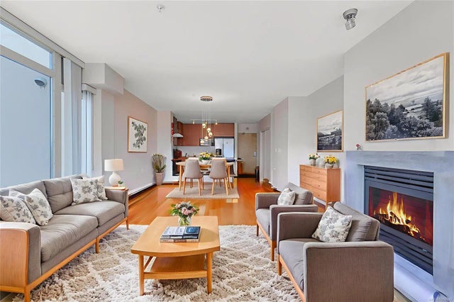 2 of 28 - 38 Front St 1004, Nanaimo, BC