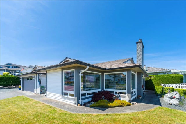 2 of 42 - 6039 Icarus Dr, Nanaimo, BC