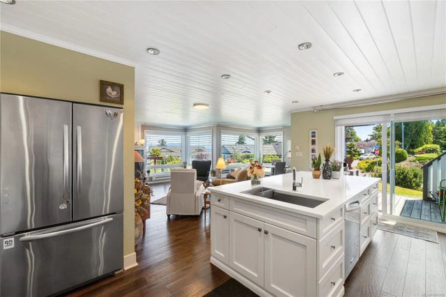 5 of 42 - 6039 Icarus Dr, Nanaimo, BC