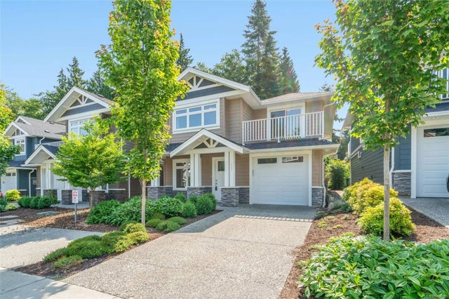 1 of 58 - 5160 Hammond Bay Rd 107, Nanaimo, BC