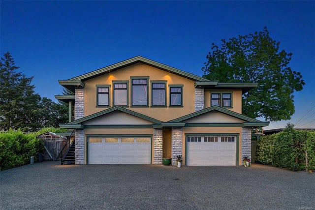 2 of 66 - 2751 Shoreline Dr, View Royal, BC