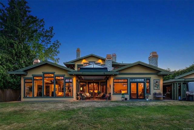 3 of 66 - 2751 Shoreline Dr, View Royal, BC