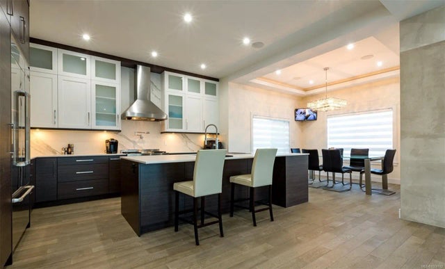 3 of 4 - 101 Lagoon Rd, Colwood, BC