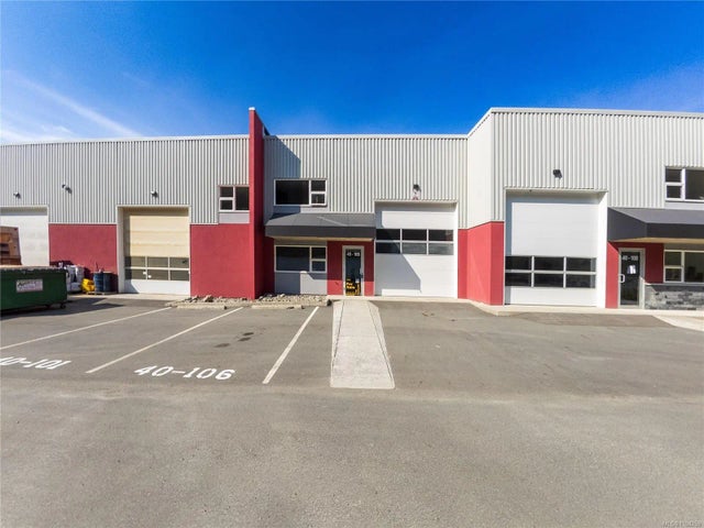 1 of 17 - 700 Shawnigan Lake Rd 40106, Shawnigan Lake, BC
