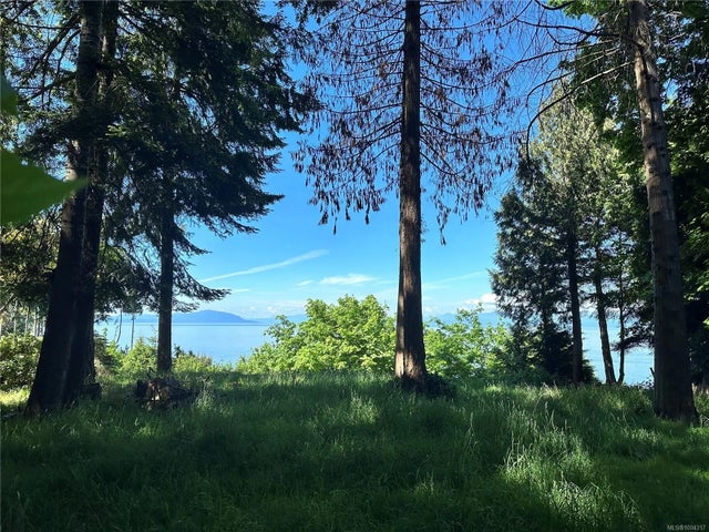 5 of 10 - 5942 Waldbank Rd, Nanaimo, BC