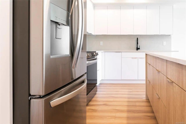 4 of 25 - 45 Haliburton St 507, Nanaimo, BC