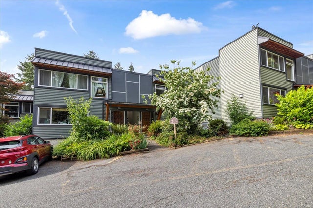 2 of 35 - 111 Wall St 10, Nanaimo, BC