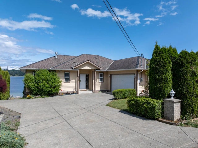 3 of 41 - 6800 Buckley Bay Frontage Rd, Fanny Bay, BC