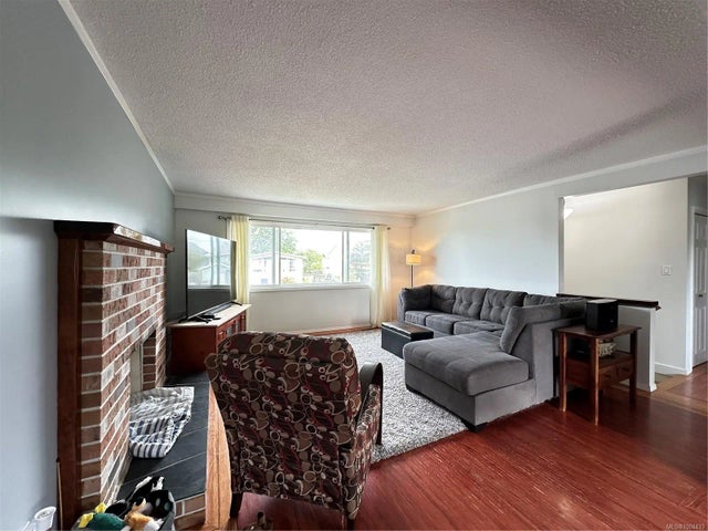 4 of 21 - 2365 Catala Pl, Port McNeill, BC