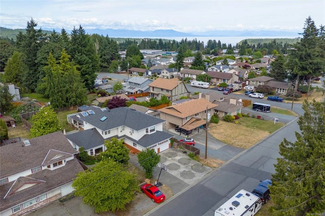 2 of 59 - 1828 Latimer Rd, Nanaimo, BC