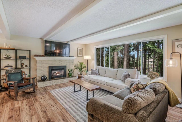 5 of 65 - 6863 Eastwind Dr, Lantzville, BC